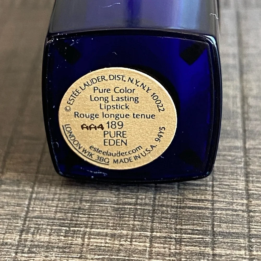 ESTEE LAUDER Pure Eden 189 Pure Color Long Lasting Lipstick Square Blue Case